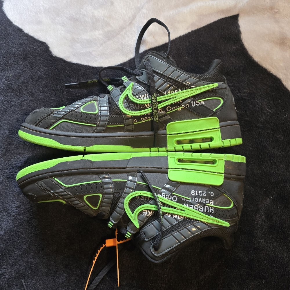 Off White X Nike Air Rubber Dunks